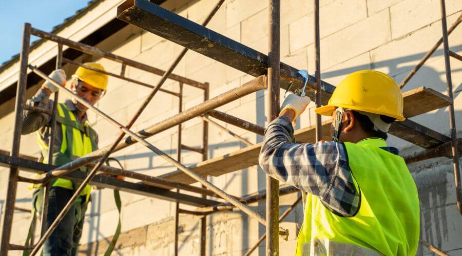 Professional metal roof installation in Arroyo, PR